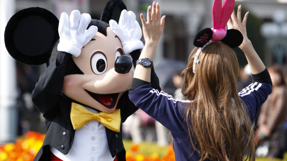 Disney Sells $7 Billion as U.S. Enters Peak New Debt Season
