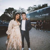 Nick Jonas y Priyanka Chopra, elegidos como los mejores vestidos de People
