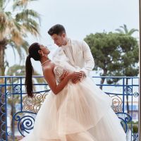 Nick Jonas y Priyanka Chopra, elegidos como los mejores vestidos de People