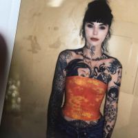 Dos gotas de agua: conocé a la influencer en la que se inspira Cande Tinelli