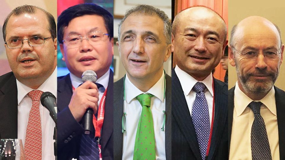 Alexandre Tombini, Brasil. 3,07% de los votos. Sun Ping, China. Representa 6,09% en votos. Domenico G. Fanizza, Italia. 4,13% de los votos. Takuji Tanaka, Japón. Representa 6,15% de votos y Mark Rosen, Estados Unidos. 16,5% del voto.