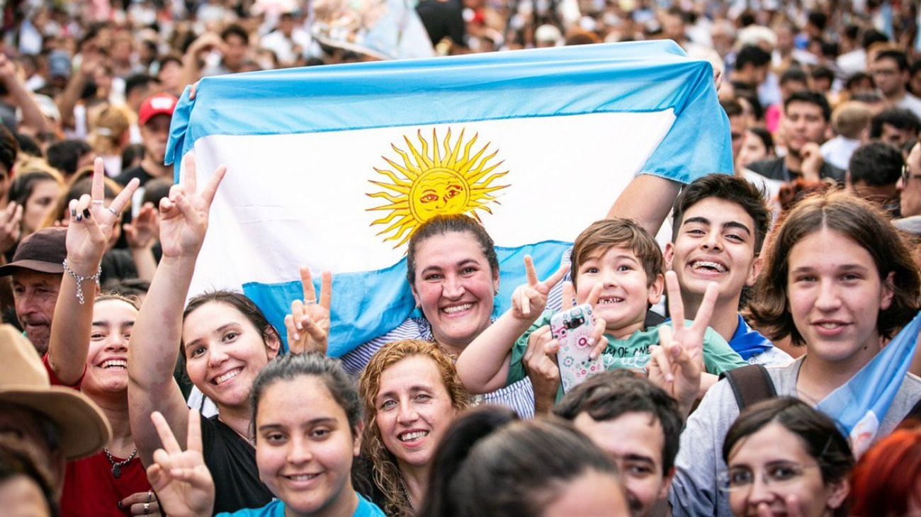 Cristina Kirchner presentó su libro Sinceramente en Posadas.