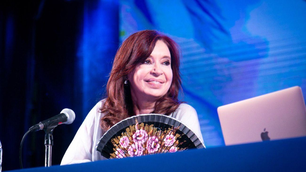 Cristina Kirchner presentó su libro 'Sinceramente' en Posadas.