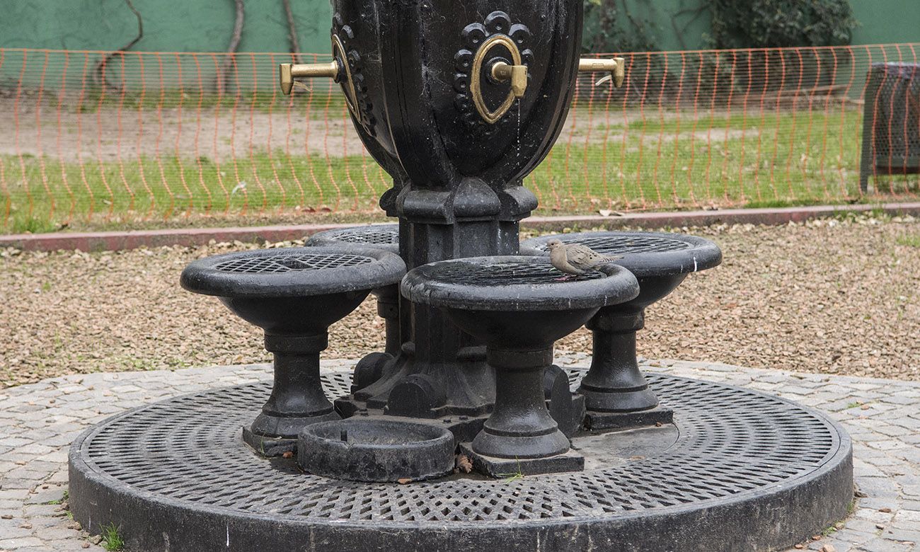 La réplica de la Font de Canaletes en Plaza Cataluña.