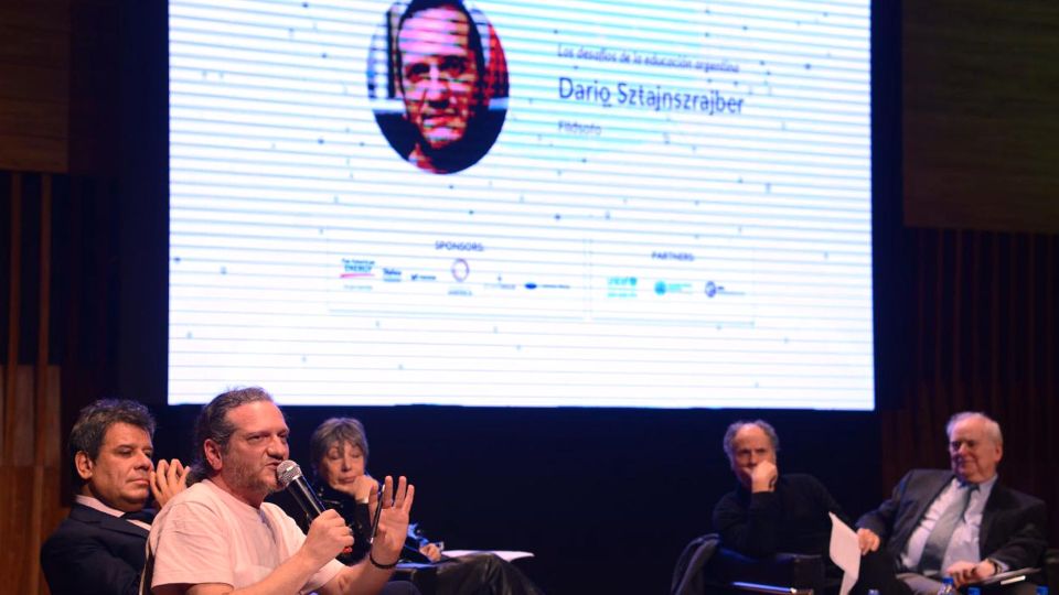 Primera jornada del Foro de líderes por la educación en el CCK.