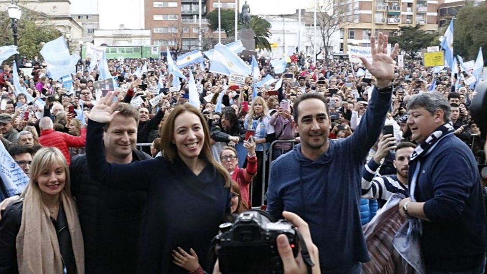 La gobernadora María Eugenia Vidal y su exesposo, el intendente de Morón.