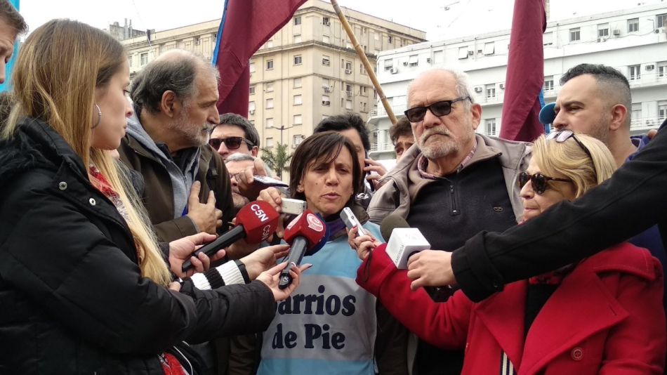 saravia acampe 09122019