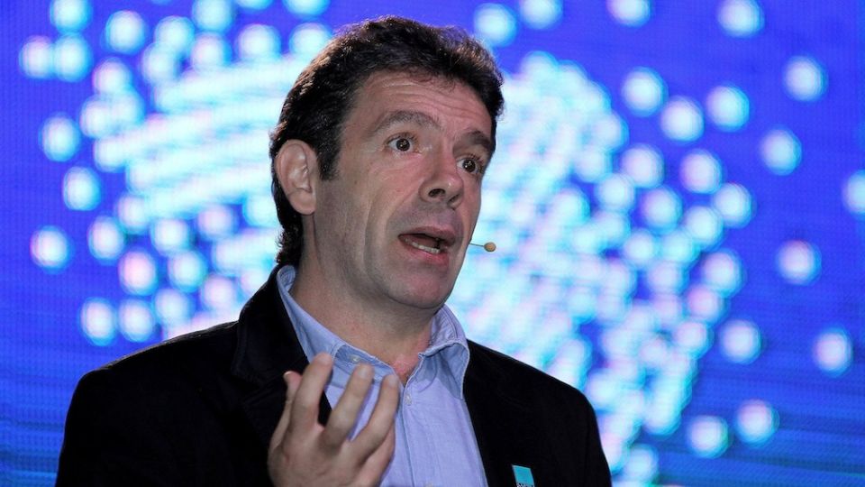 Martín Becerra dictará Clases Magistrales en Perfil