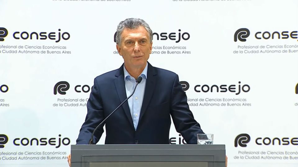 Mauricio Macri en el Consejo Profesional de Ciencias Económicas de la Capital Federal.