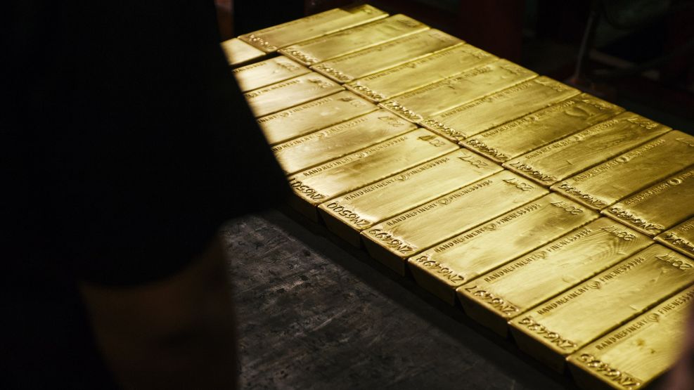 Gold Bar Casting And Krugerrand Minting At Rand Refinery Ltd.