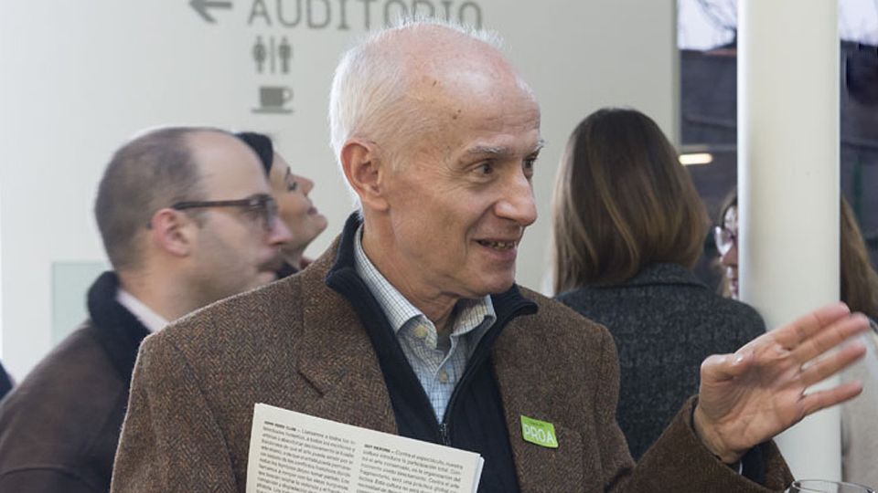 Hugo Beccacece miembro de laAcademia Argentina de Letras