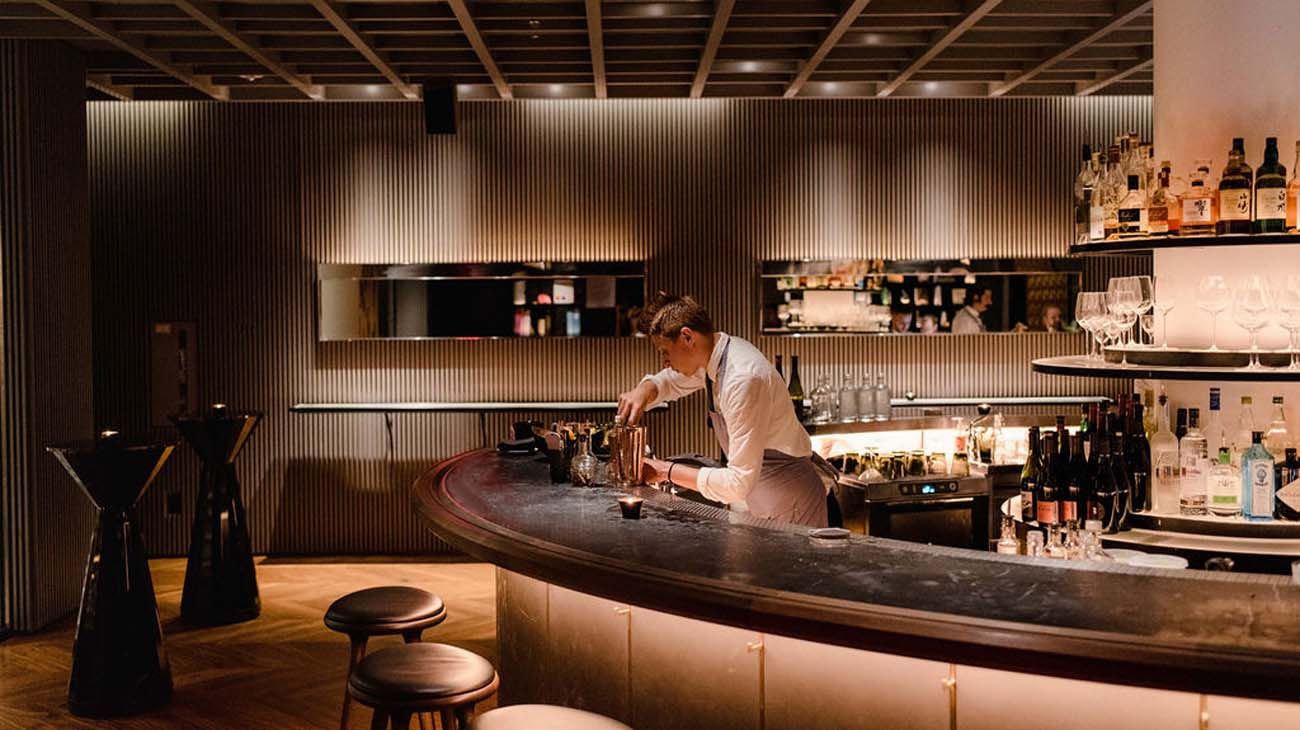 La barra 360 grados de Intersect, el espacio de Lexus en New York. 