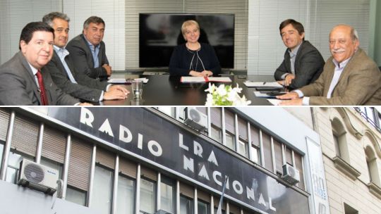ENACOM y RADIO NACIONAL. Uno de los tantos organismos que han quedado supeditados al Ejecutivo. despues del 10/12. Radio Nacional seguirá, como hace años, alineada con el gobierno.
