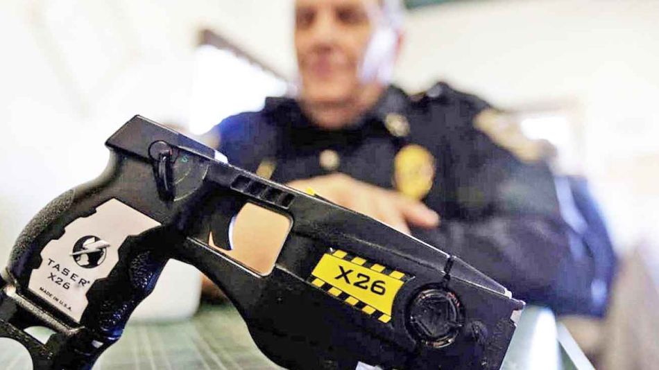 20190915_pistola_taser_cedoc_g.jpg