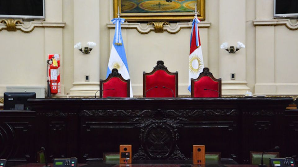 "No precisa el poder político desarrollar demasiada creatividad para promover los avances necesarios en este aspecto, sino echar mano a los avances institucionales ¨de estado del arte¨ que están a su disposición".