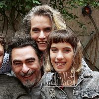 Federico Andahazi presenta a su familia en su casa de Belgrano