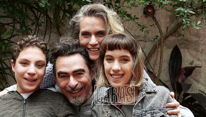 Federico Andahazi presenta a su familia en su casa de Belgrano