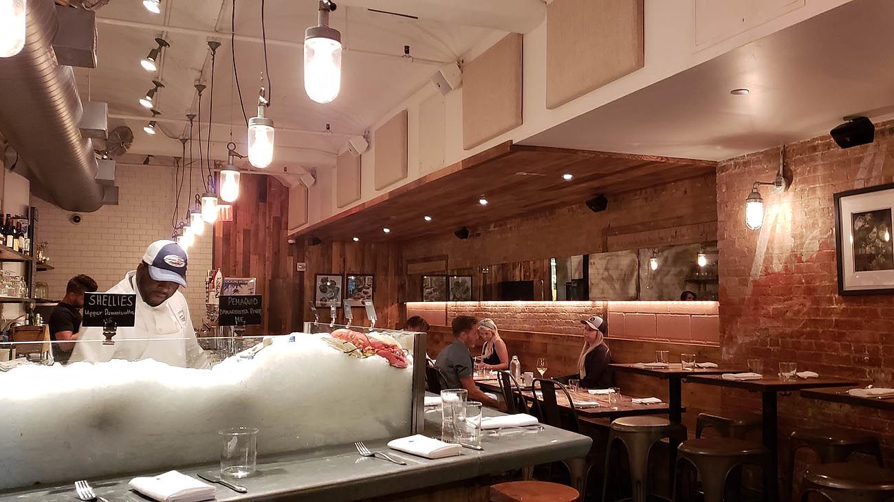 Un bar de ostras, en el Chelsea Market, en el distrito Meatpacking.