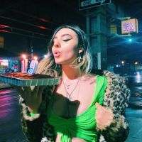 Candela de Dominici, la sexy hermana de Eva.