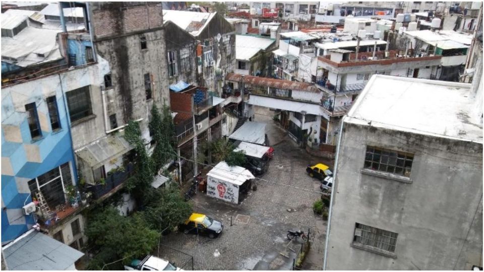 En Casa Santa Cruz hay más de 100 familias.