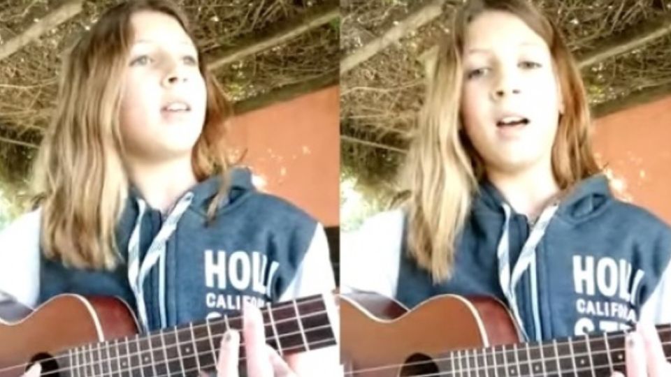 María Clarisa Vogt tiene 12 años e interpretó un tema en homenaje a Navila Garay, la adolescente asesinada en Chascomús.