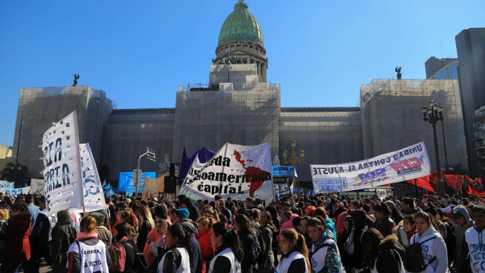 Así fueron las protestas frente al Congreso en el marco del pedido de emergencia alimentaria.