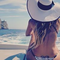 Las esxcéntricas vacaciones de Mónica Ayos y Diego Olivera en el sur de Italia