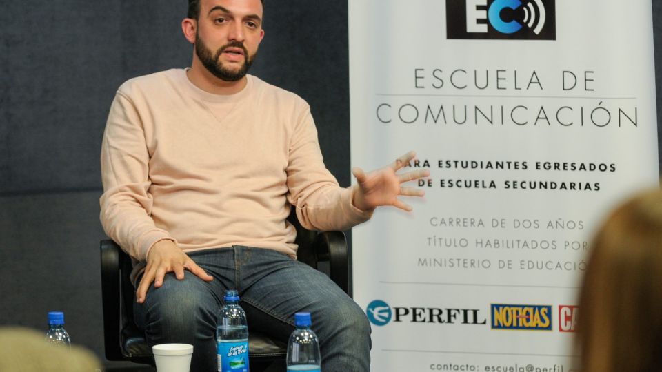 Leonardo Grosso en la Escuela de Comunicación