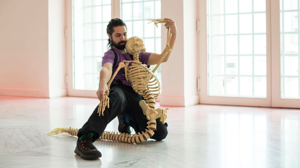FAENA ART. Coreografías de Sal del artista Osías Yanov.