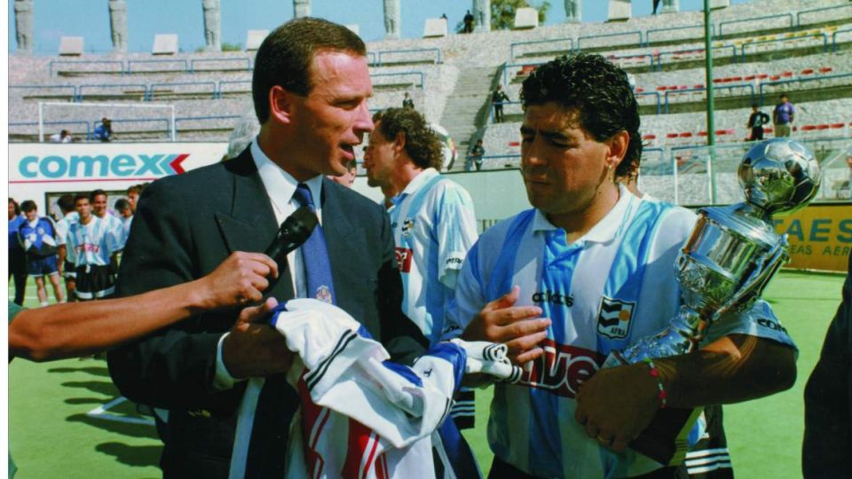 La tercera vez. En 1986, Fassi y Maradona compartieron el vestuario de Belgrano en el Chateau. En 1994 los reunió en Pachuca el Mundial de Fútbol Rápido. Esta semana vuelven a encontrarse por Talleres-Gimnasia.