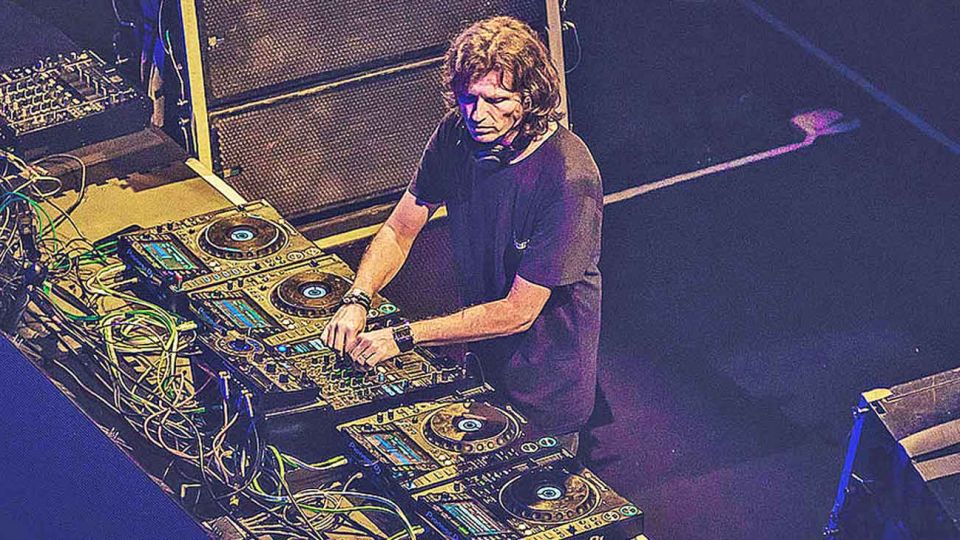 Cattáneo. En acción en uno de sus shows.