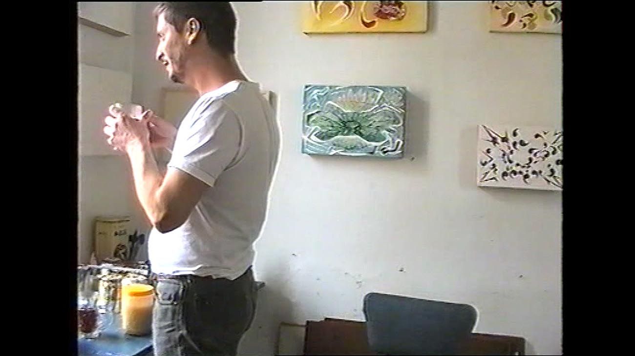 Imagen del documental que homenajea al artista Alfredo Londaibere.