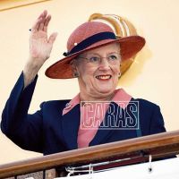 Conocé a la "Reina de los sombreros", Margarita II, la monarca de Dinamarca