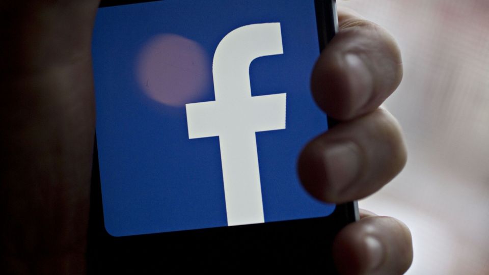 Facebook to Buy Startup for Controlling Computers With Your Mind