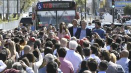 Macri y Vidal, durante el acto de inauguración del Metrobus de Florencio Varela.