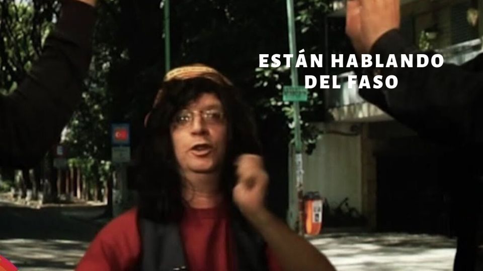 Imagen ilustrativa | Peter Capusotto en uno de sus recordados videos donde lanzaba la frase 'están hablando del faso', la cual con el tiempo se volvió viral.