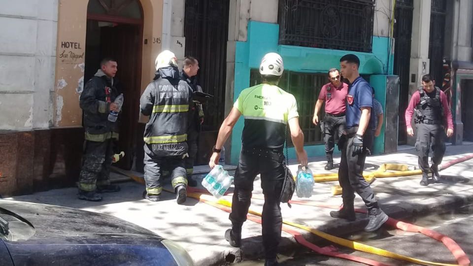 Incendio hotel de Flores