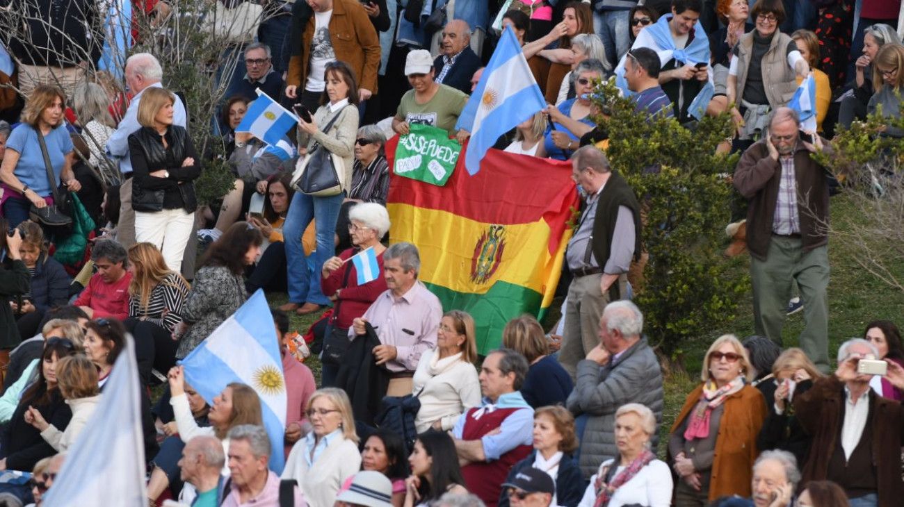 Masiva movilización del "sí, se puede" a favor de la reelección de Mauricio Macri