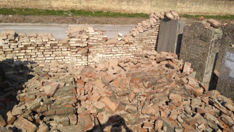 El cementerio de La Tablada fue vandalizado en la víspera del Año Nuevo Judío.