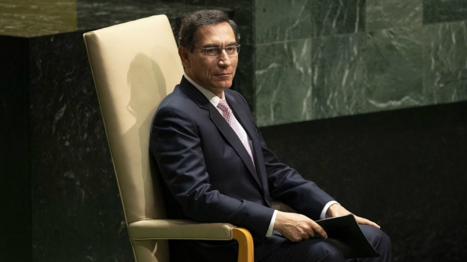 martin vizcarra peru