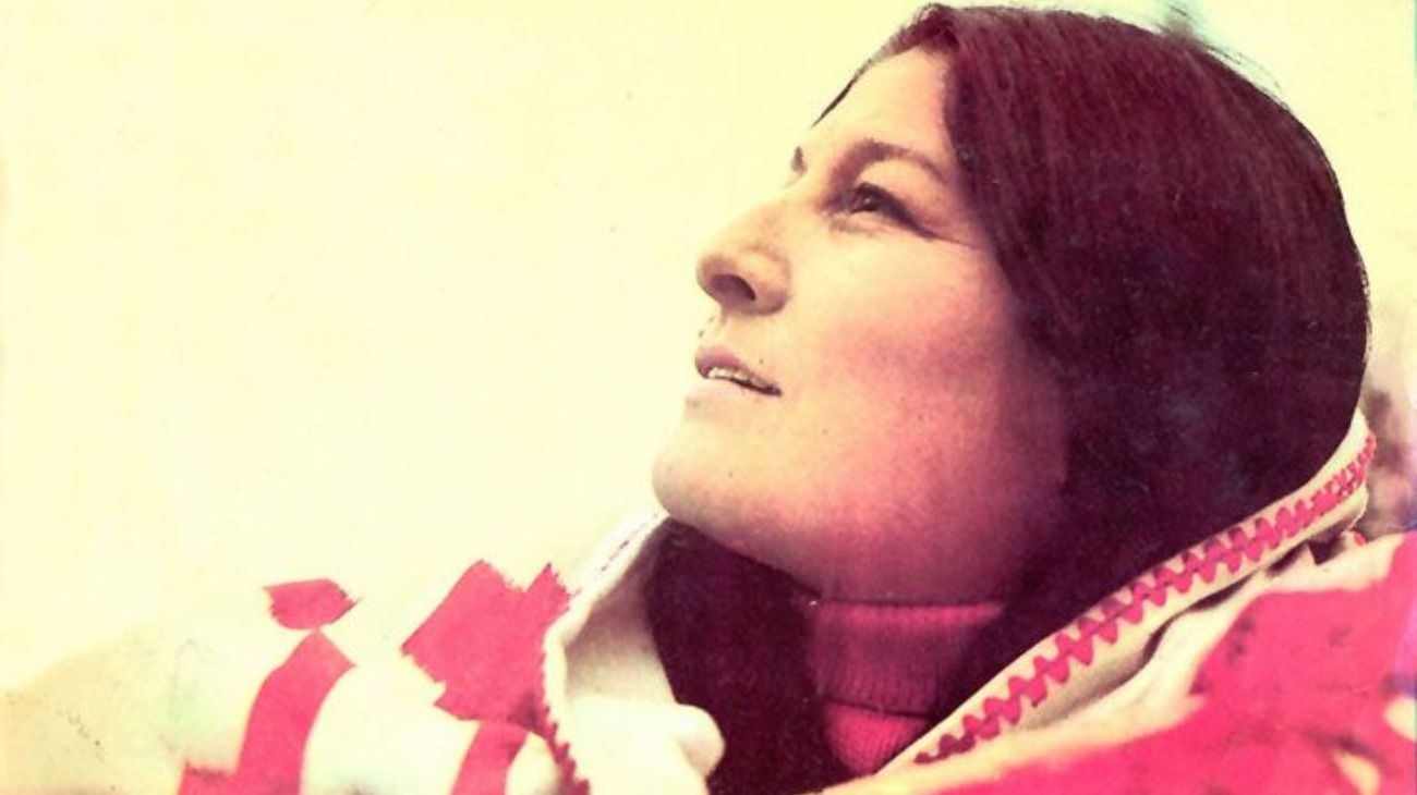 Mercedes Sosa, considerada la voz del folclore argentino, murió el 4 de octubre de 2009.