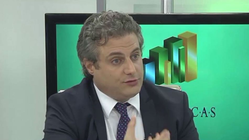 Herman Kamil, el hombre que maneja la deuda de todos los uruguayos.