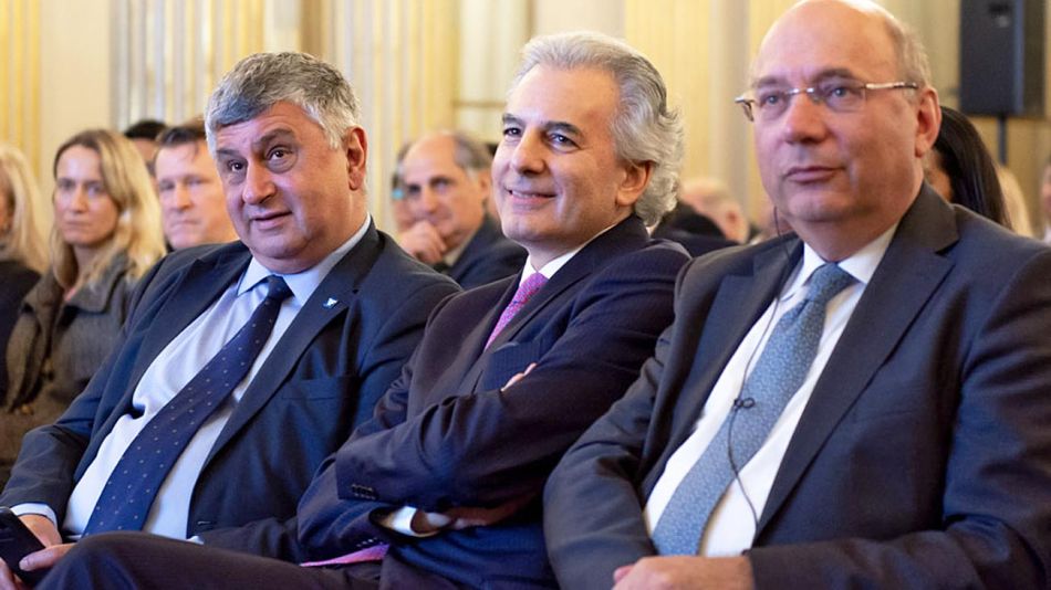 20190510_alvaro_vargas_llosa_ceciliaolive_g.jpg