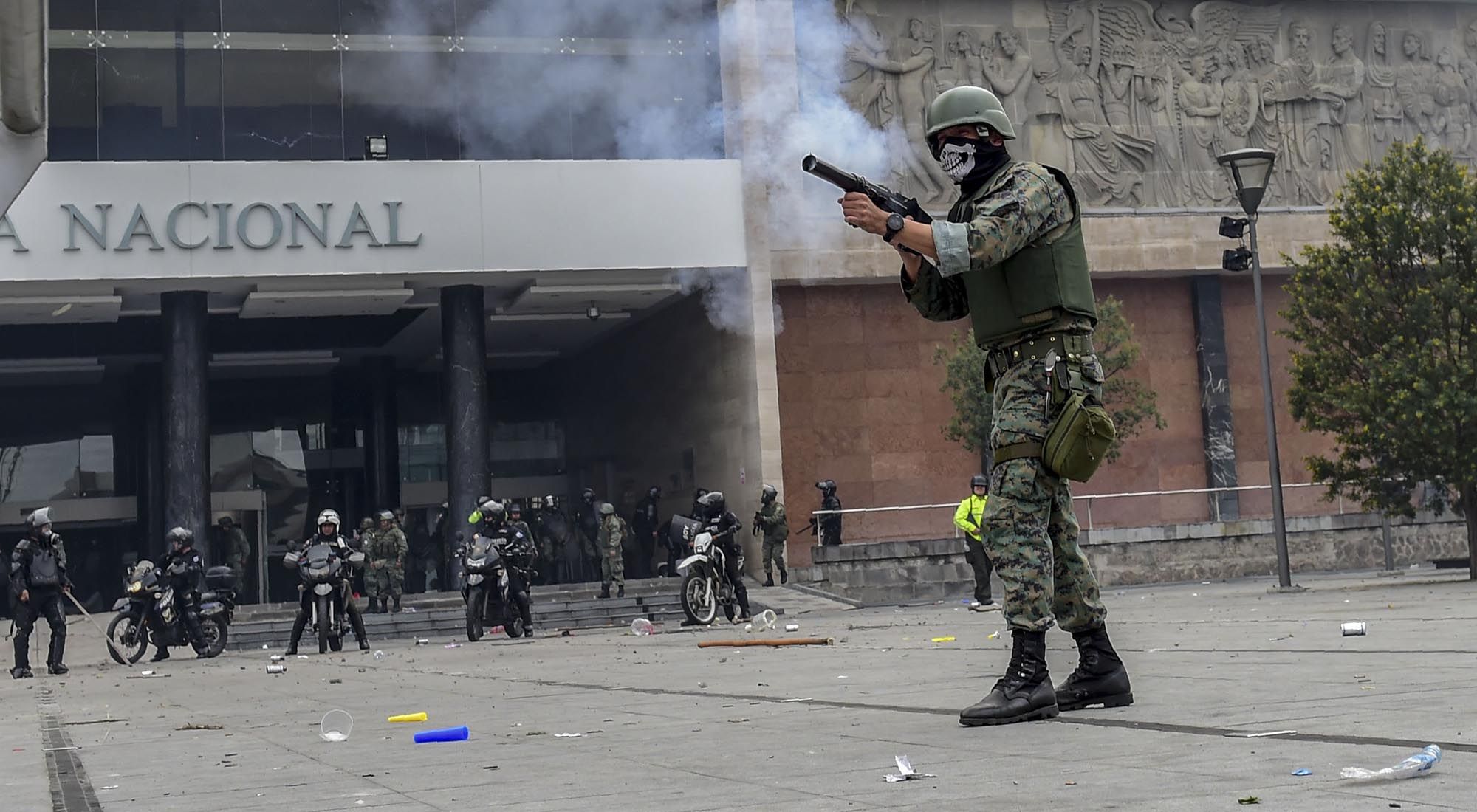 Máxima tensión en Ecuador.