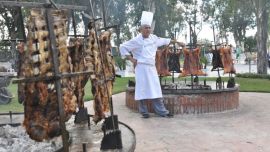 El concurso de asadores de de cabrito tendrá dos etapas: la de profesionales y amateurs.