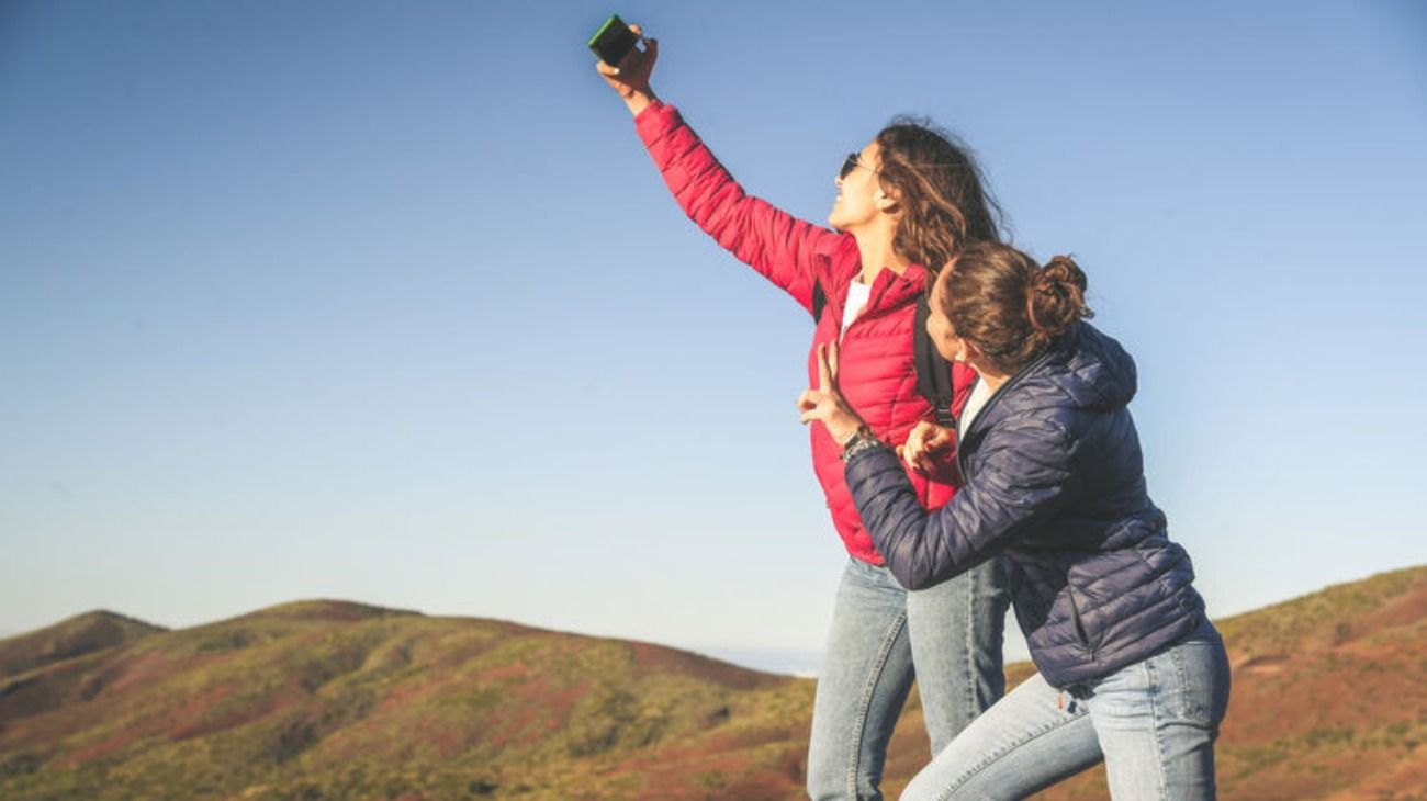 Un ránking reveló en qué países muere más personas por tomarse selfies. 