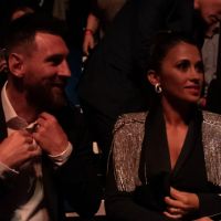 Antonella Roccuzzo se robó todas las miradas en el estreno de "Messi 10"