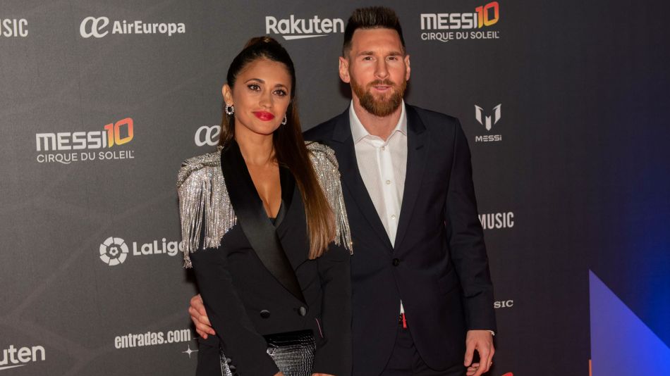 Antonella Roccuzzo se robó todas las miradas en el estreno de "Messi 10"