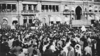 El 17 de octubre de 1945 la Plaza de Mayo se vio colmada por sectores obreros que pidieron la libertad de Juan Domingo Perón.