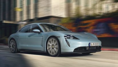 Nuevo Porsche Taycan 4S.